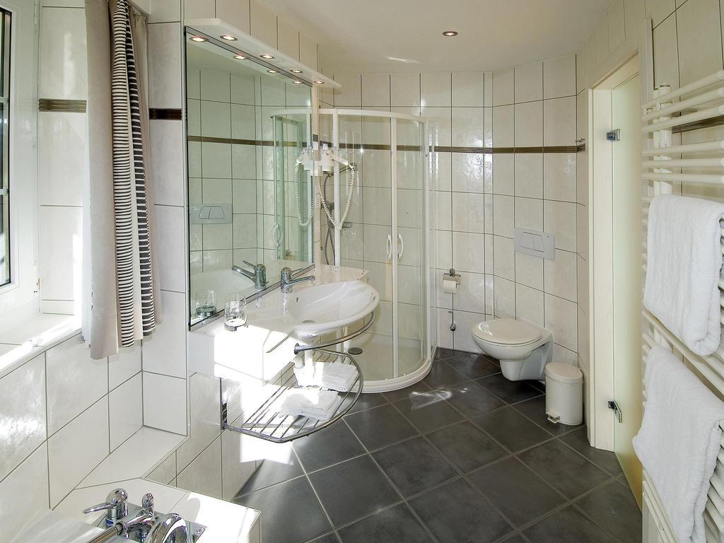 Dolce Vita Saas Fee Chambre photo
